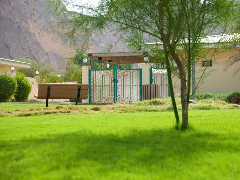 Green Mubazzarah Chalets Al Ain Bagian luar foto