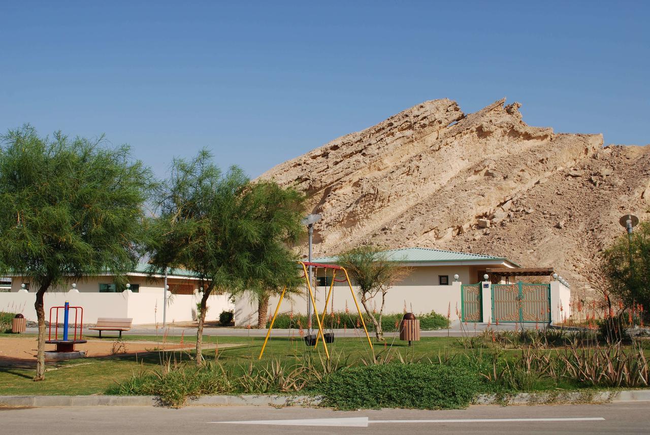 Green Mubazzarah Chalets Al Ain Bagian luar foto