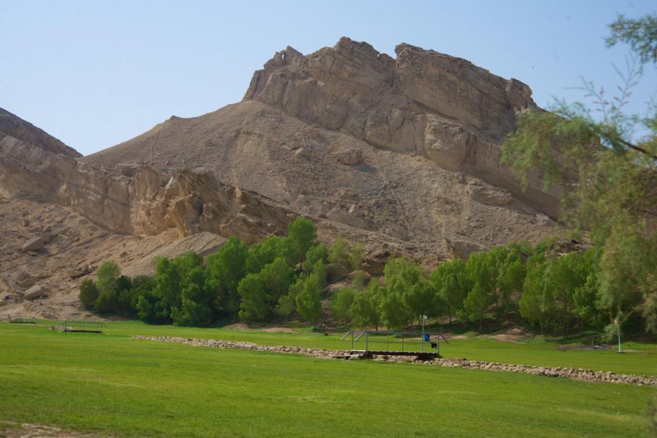 Green Mubazzarah Chalets Al Ain Bagian luar foto